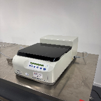 Eppendorf 5305 Concentrator Plus Centrifuge image 1